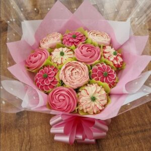 12-Cupcake Bouquet Construction Tutorial